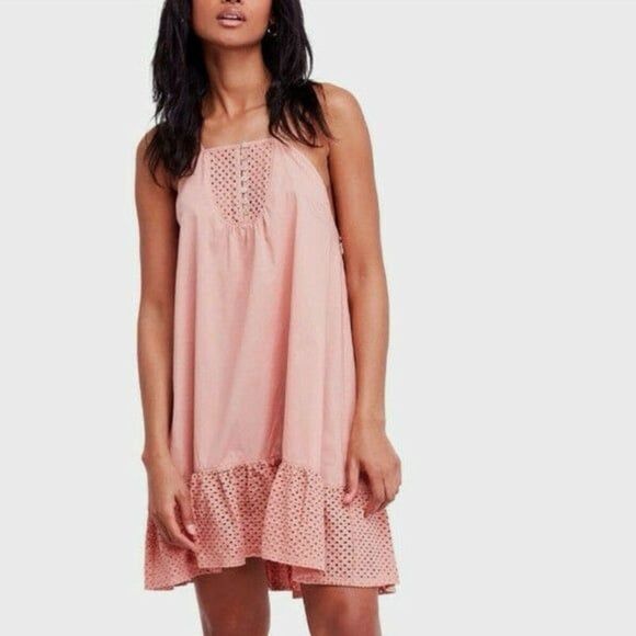 Free People Dresses & Skirts - Free People Calico Cotton Trapeze Eyelet Top Dress Women’s size Small Coral Pink